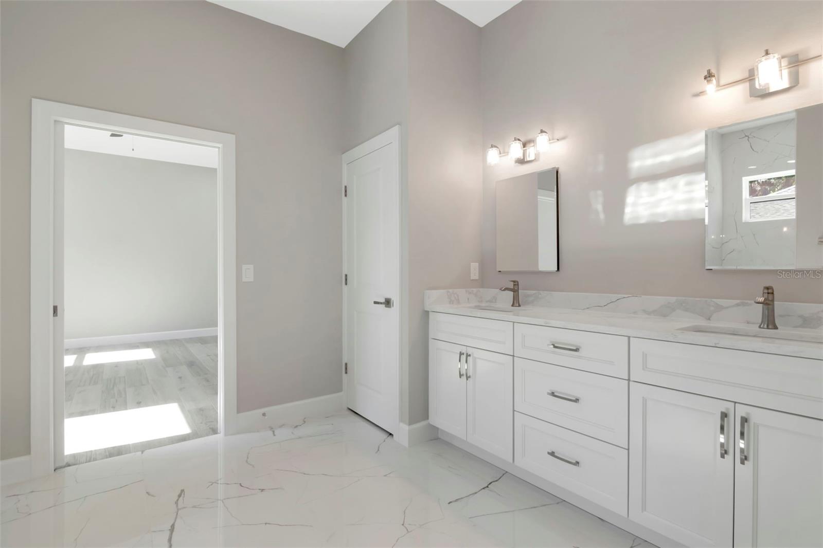 108 IRWIN ST E, SAFETY HARBOR, FL, 34695
