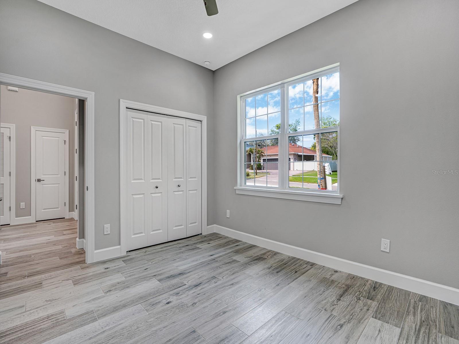 108 IRWIN ST E, SAFETY HARBOR, FL, 34695