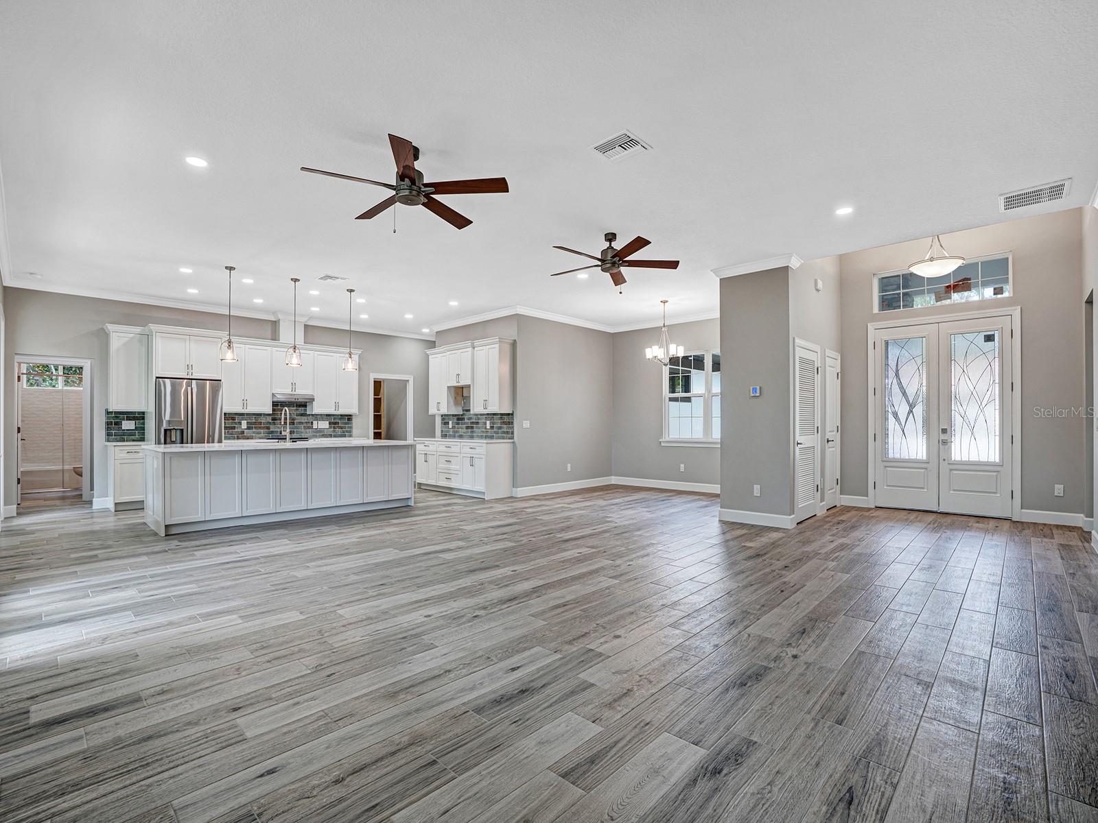108 IRWIN ST E, SAFETY HARBOR, FL, 34695
