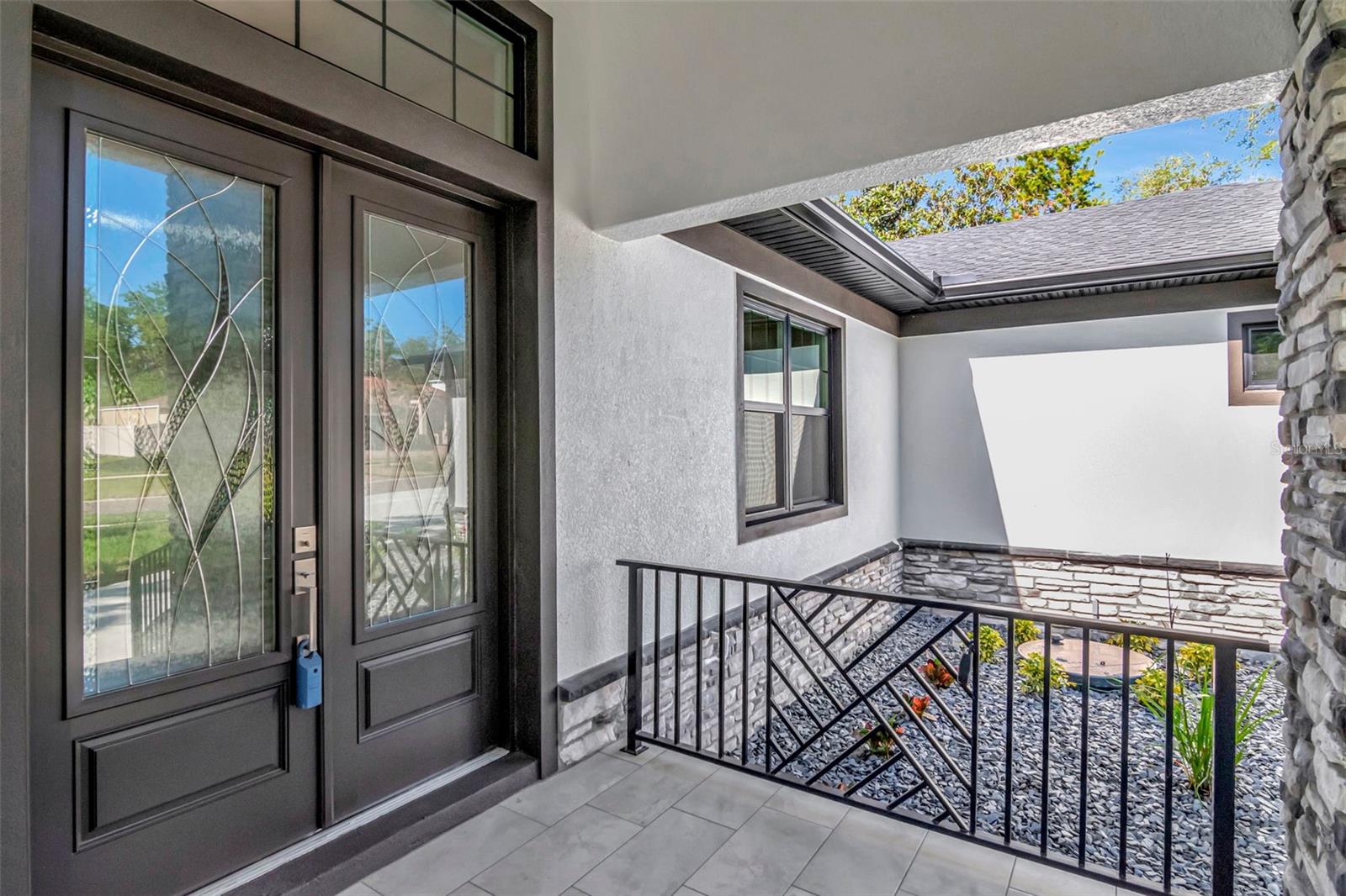 108 IRWIN ST E, SAFETY HARBOR, FL, 34695