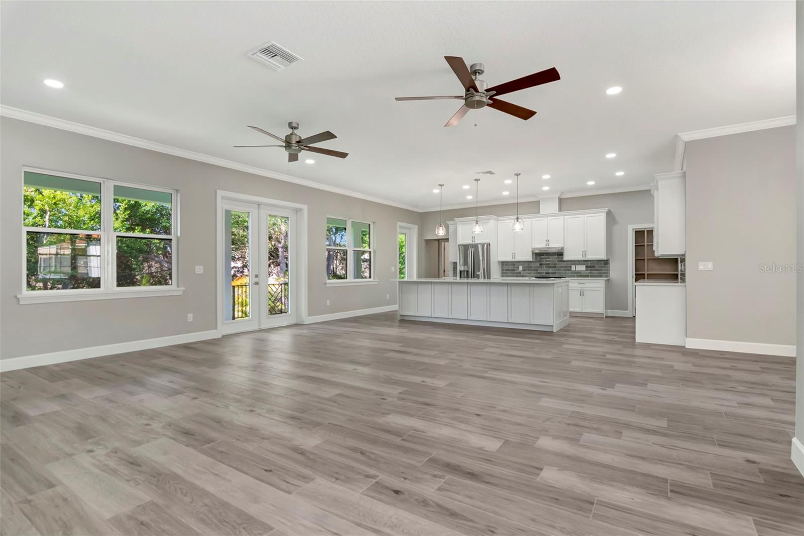 108 IRWIN ST E, SAFETY HARBOR, FL, 34695