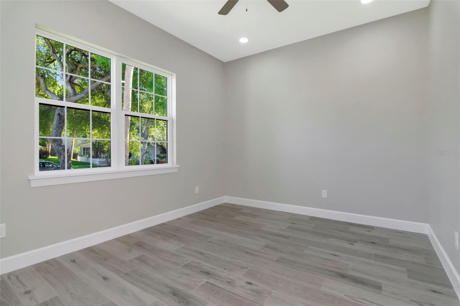 108 IRWIN ST E, SAFETY HARBOR, FL, 34695