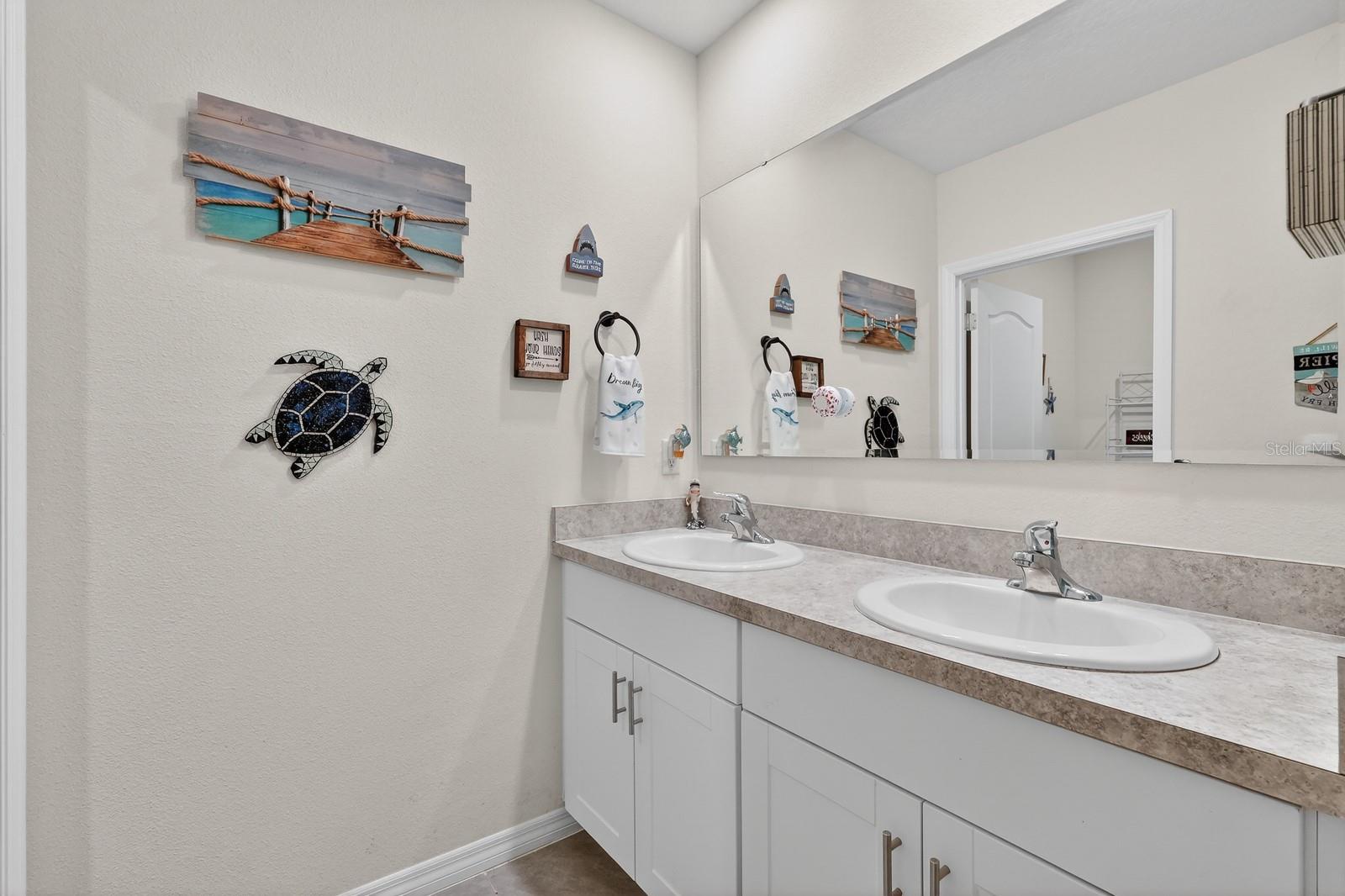 1809 MYRTLEBROOKE DR, EDGEWATER, FL, 32141