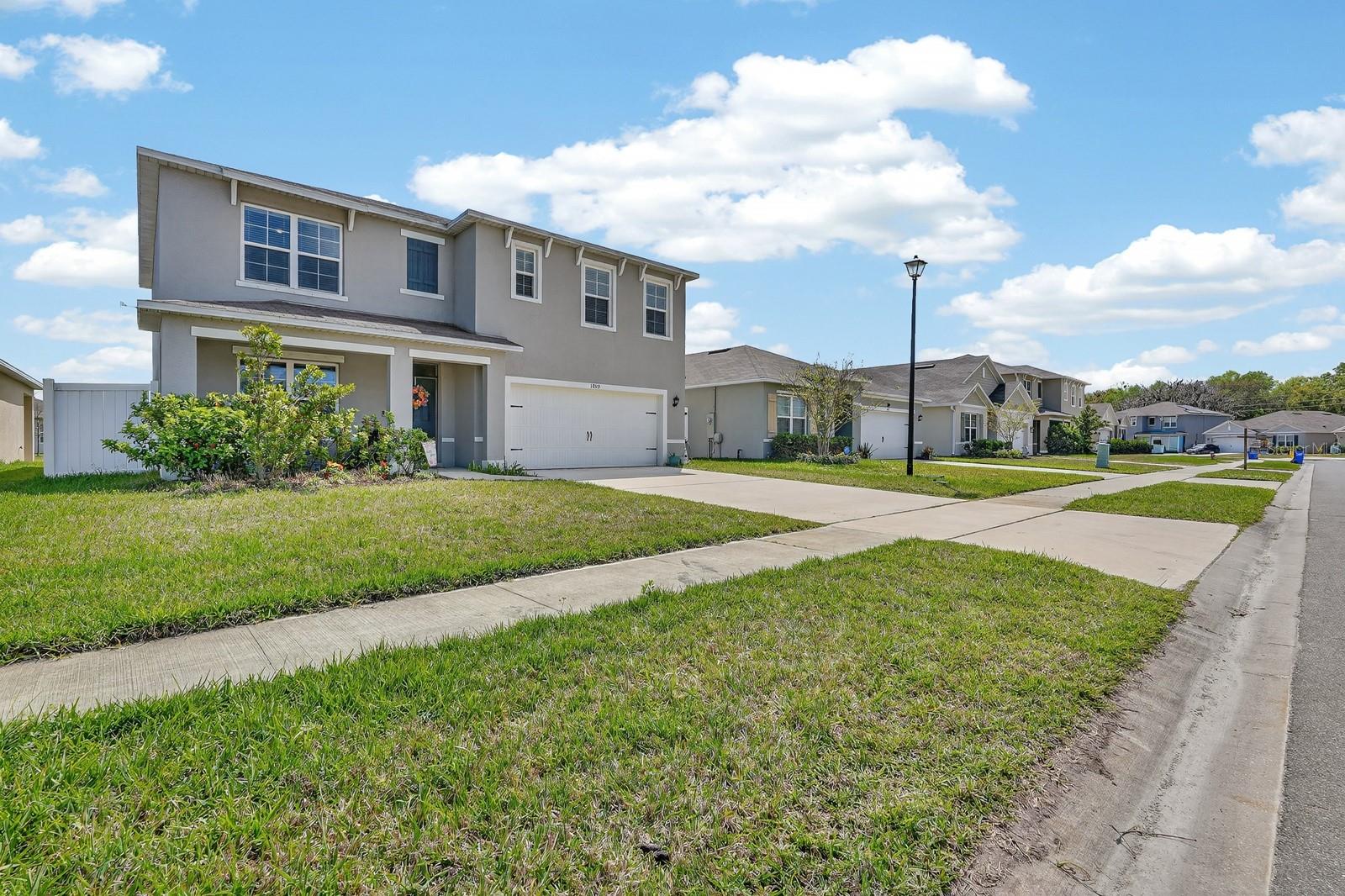 1809 MYRTLEBROOKE DR, EDGEWATER, FL, 32141