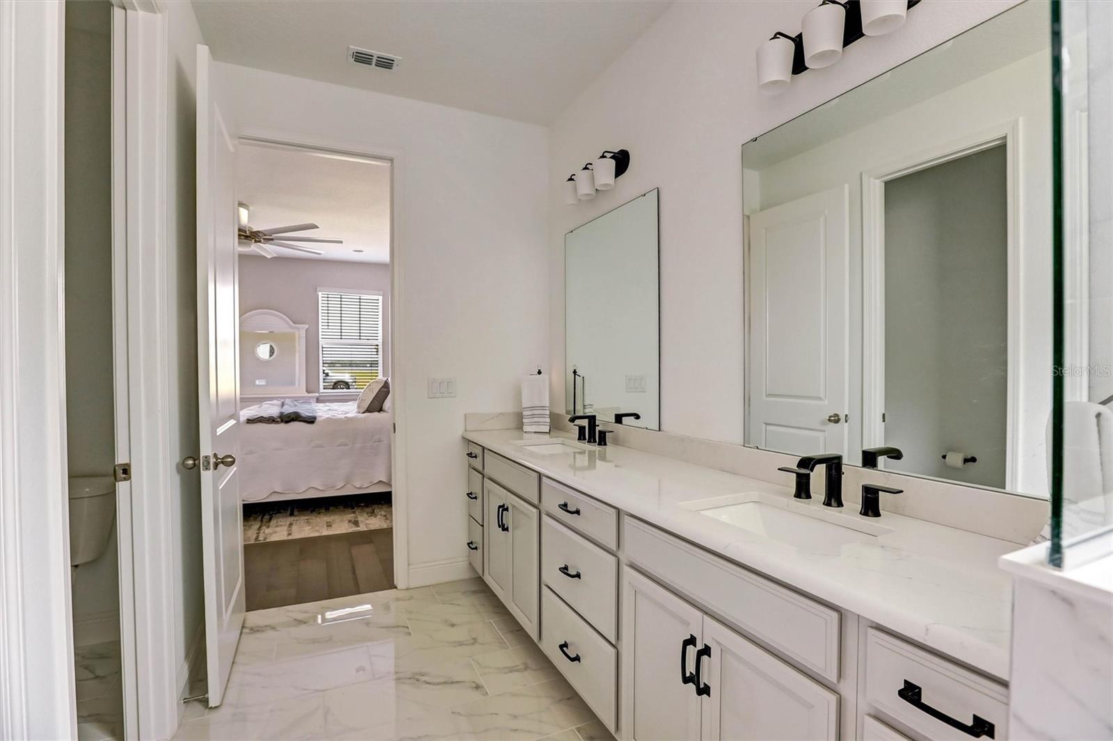 17610 SAWGRASS RUN, TAVARES, FL, 32778