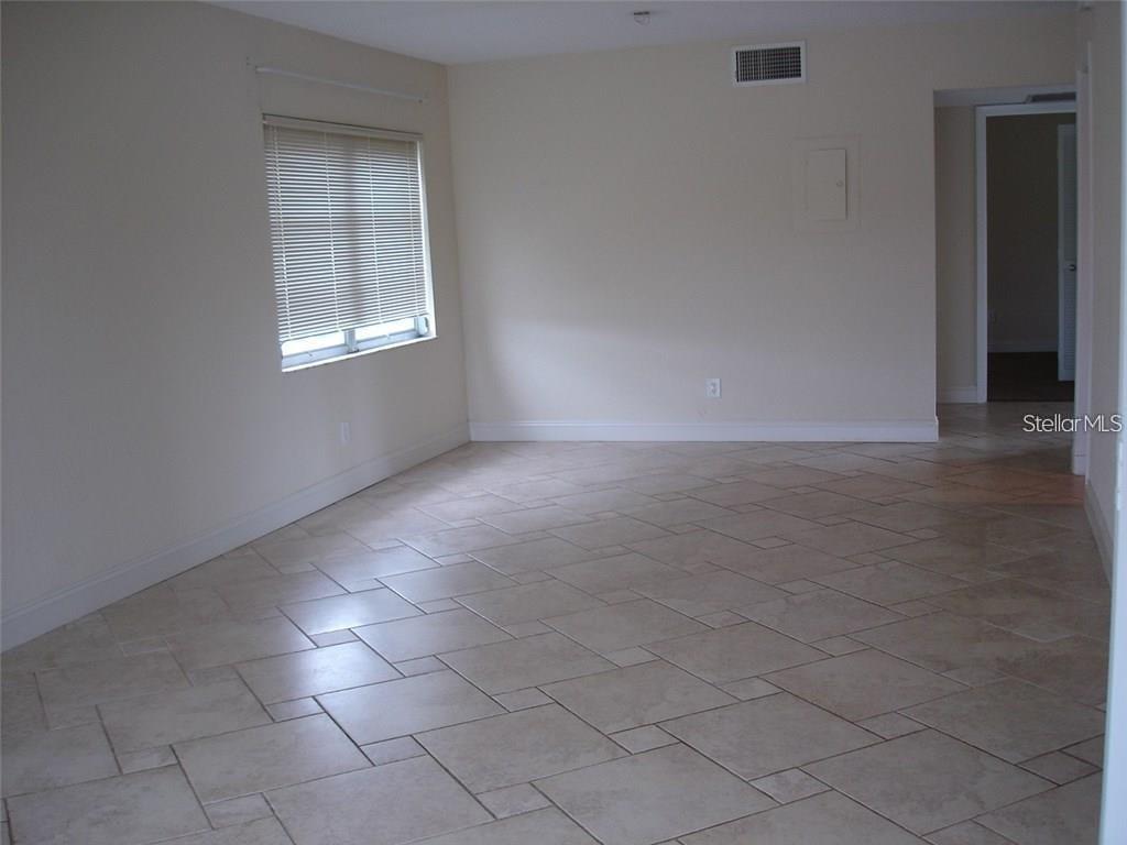 7211 W COUNTRY CLUB DR N #133, SARASOTA, FL, 34243