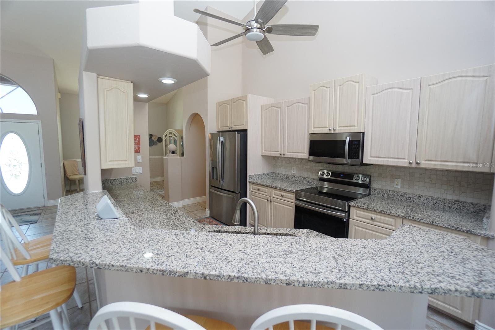13029 SW KINGSWAY CIR, LAKE SUZY, FL, 34269