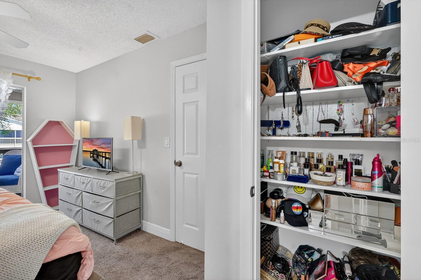 1600 BIG TREE RD #H5, SOUTH DAYTONA, FL, 32119