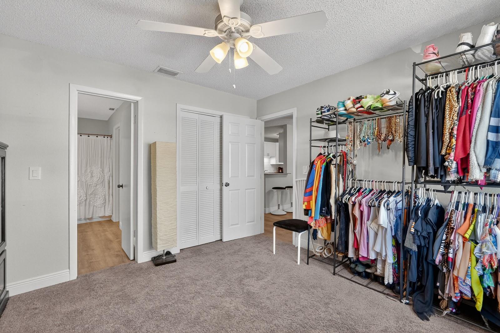 1600 BIG TREE RD #H5, SOUTH DAYTONA, FL, 32119