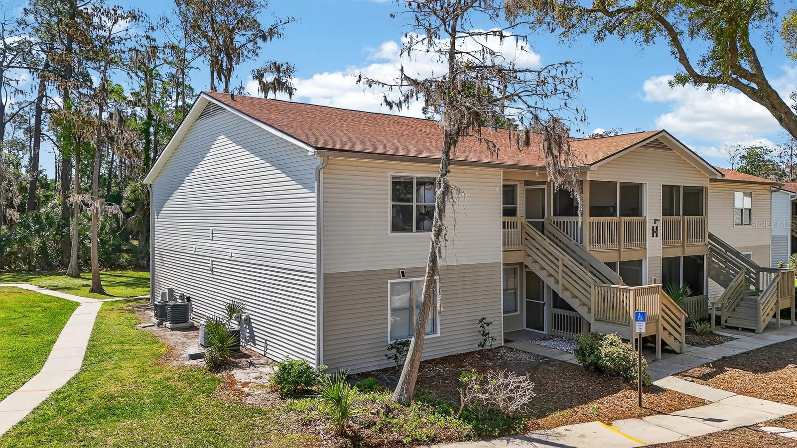 1600 BIG TREE RD #H5, SOUTH DAYTONA, FL, 32119
