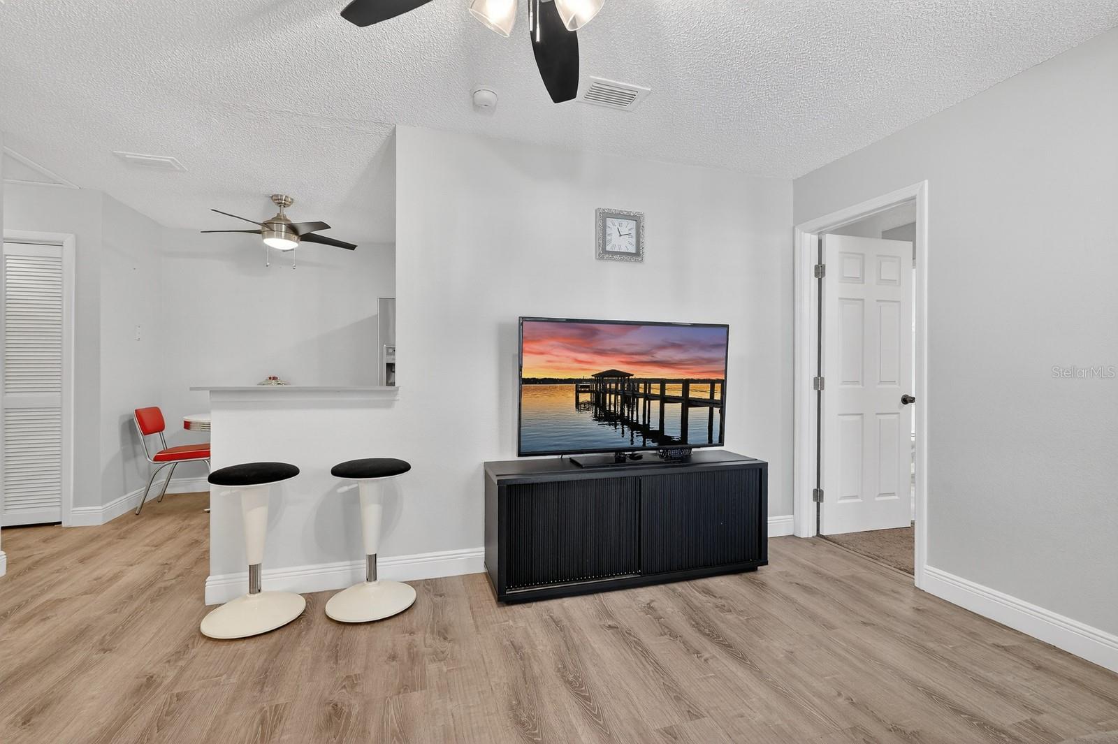 1600 BIG TREE RD #H5, SOUTH DAYTONA, FL, 32119