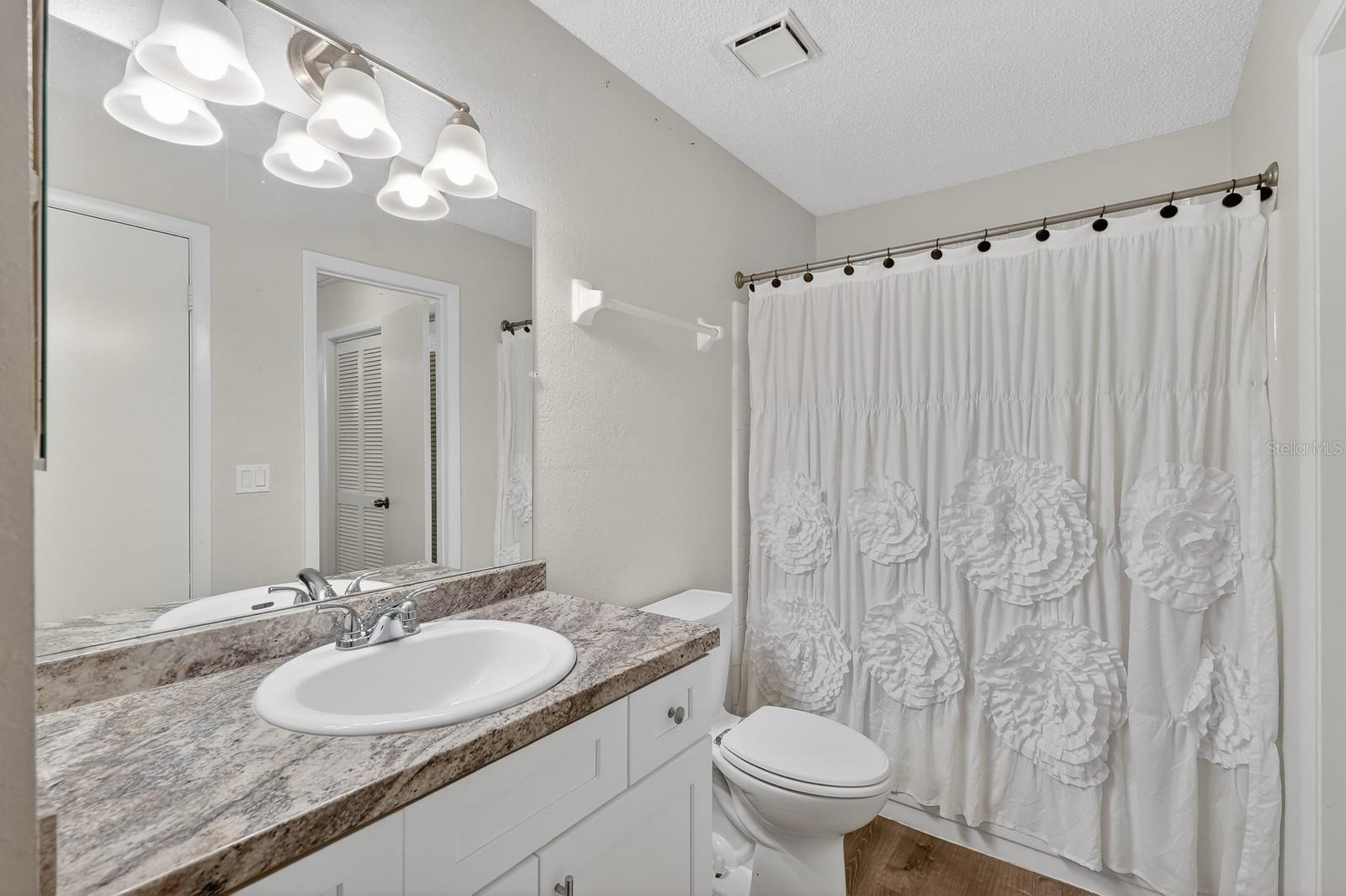 1600 BIG TREE RD #H5, SOUTH DAYTONA, FL, 32119
