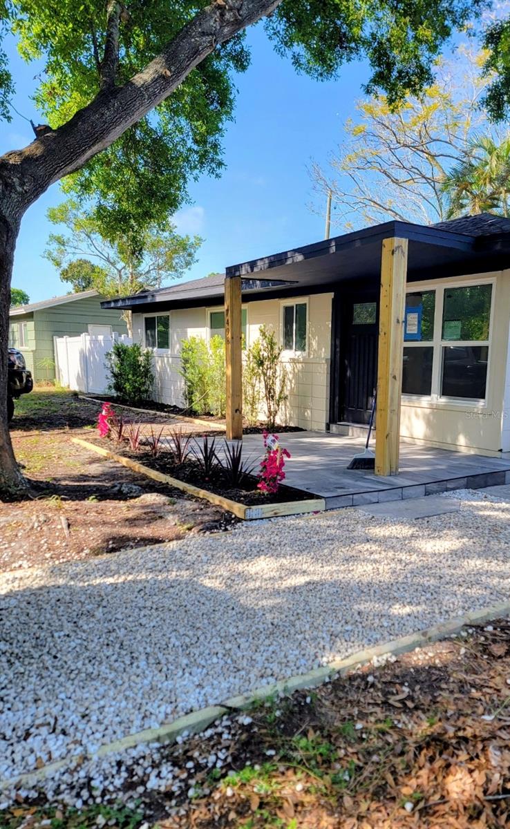 7498 ORPINE DR N, ST PETERSBURG, FL, 33702