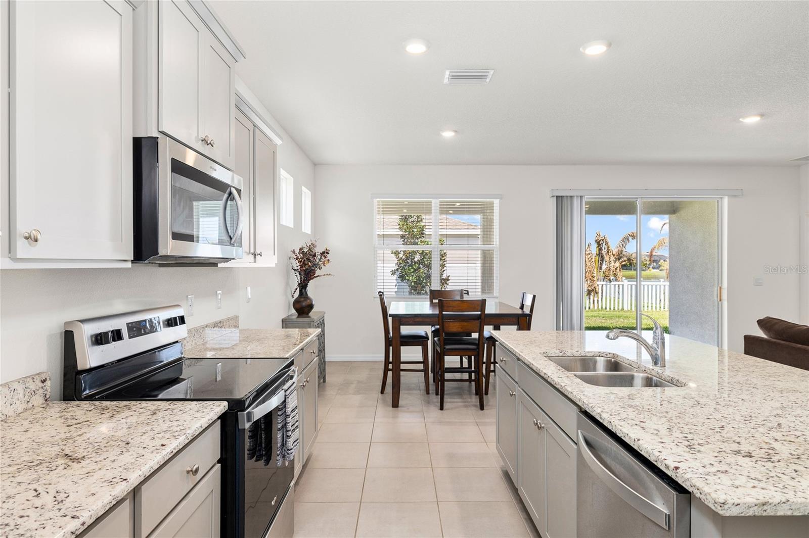13204 WATERLEAF GARDEN CIR, RIVERVIEW, FL, 33579