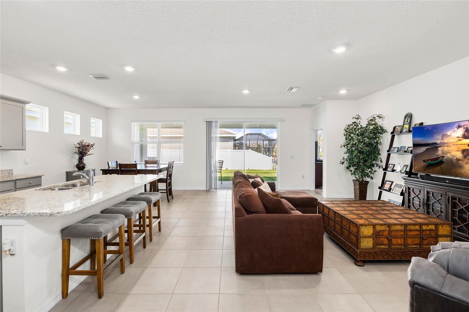 13204 WATERLEAF GARDEN CIR, RIVERVIEW, FL, 33579