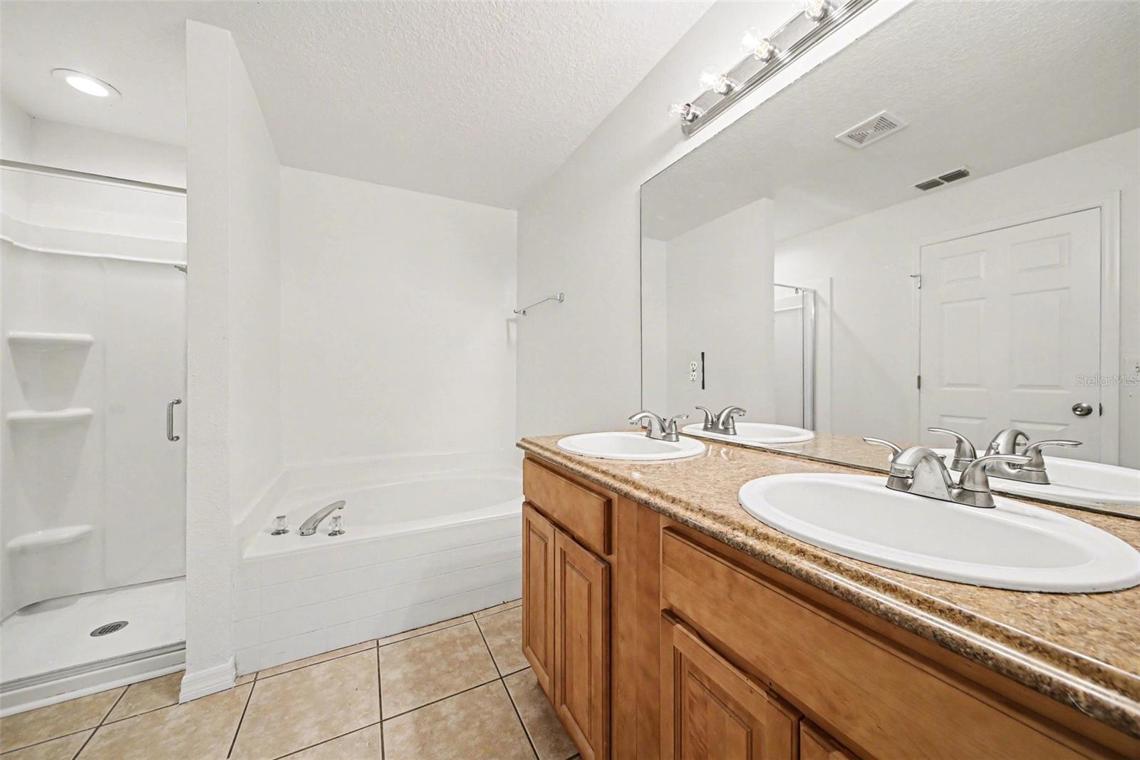 1461 E WHOOPING DR, GROVELAND, FL, 34736