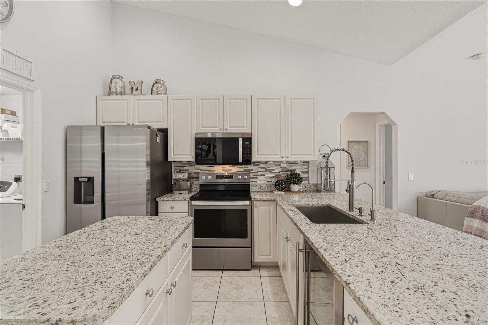 3131 HERCULES RD, VENICE, FL, 34293
