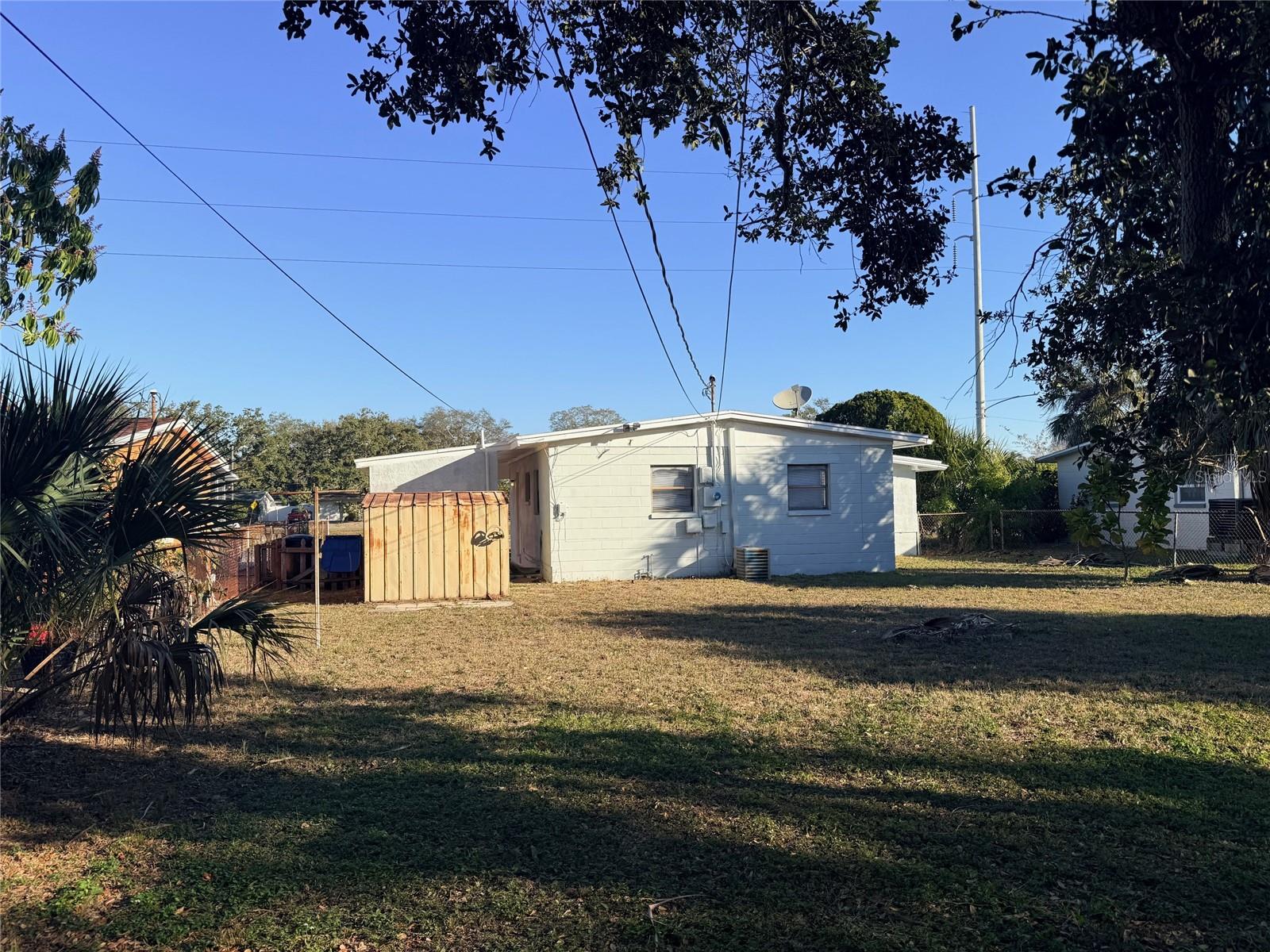 1544 77TH AVE N, ST PETERSBURG, FL, 33702