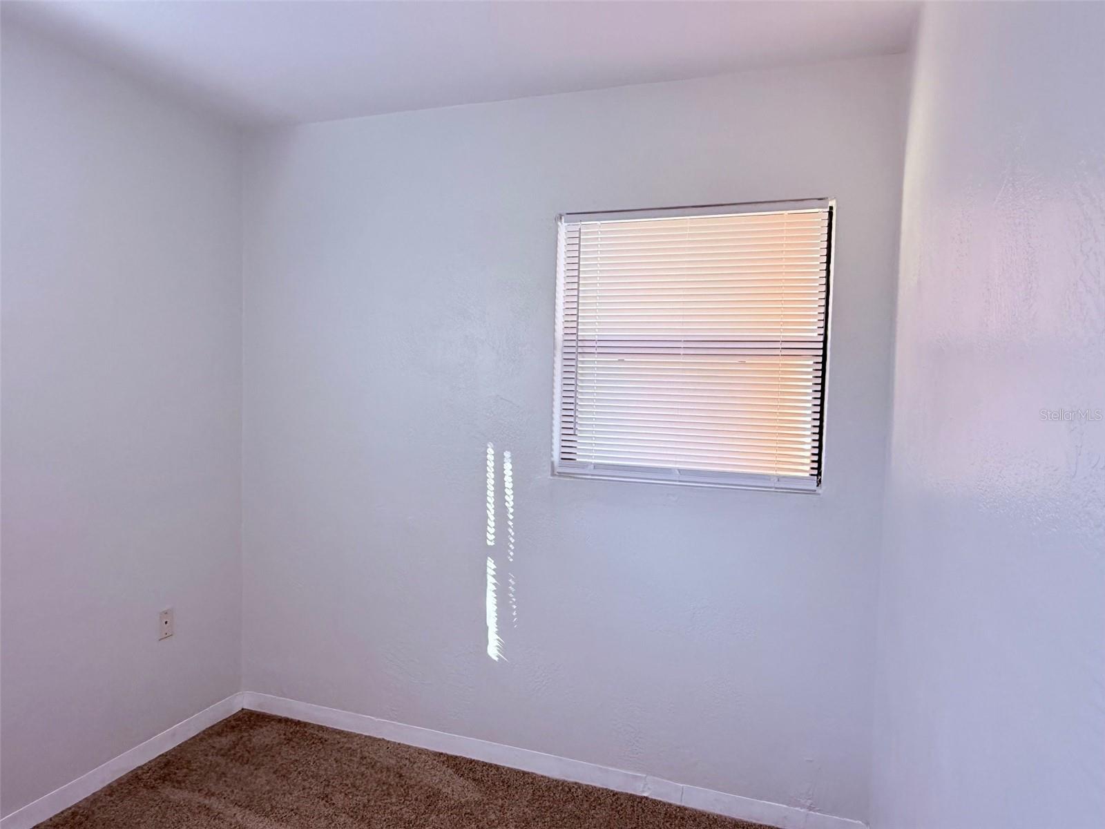1544 77TH AVE N, ST PETERSBURG, FL, 33702