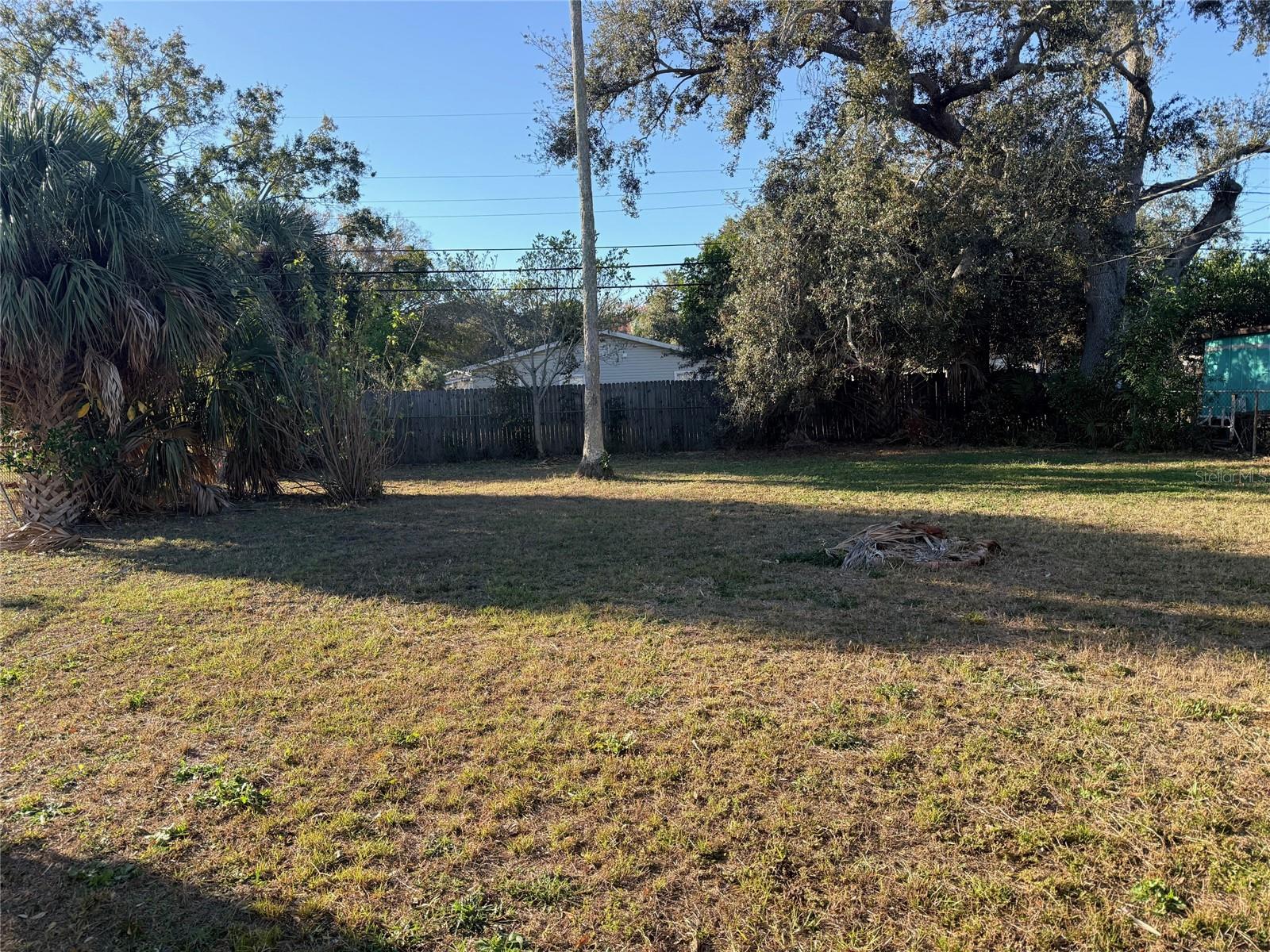 1544 77TH AVE N, ST PETERSBURG, FL, 33702