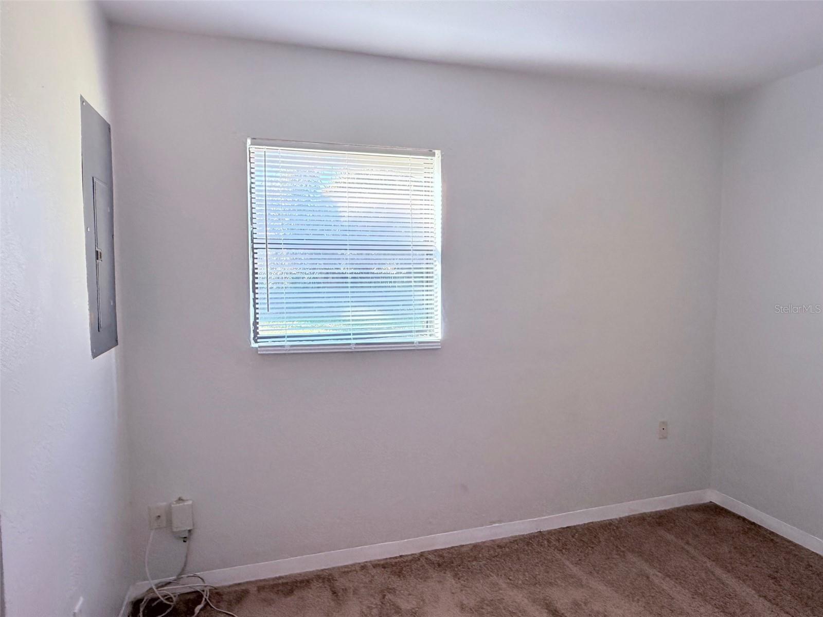 1544 77TH AVE N, ST PETERSBURG, FL, 33702