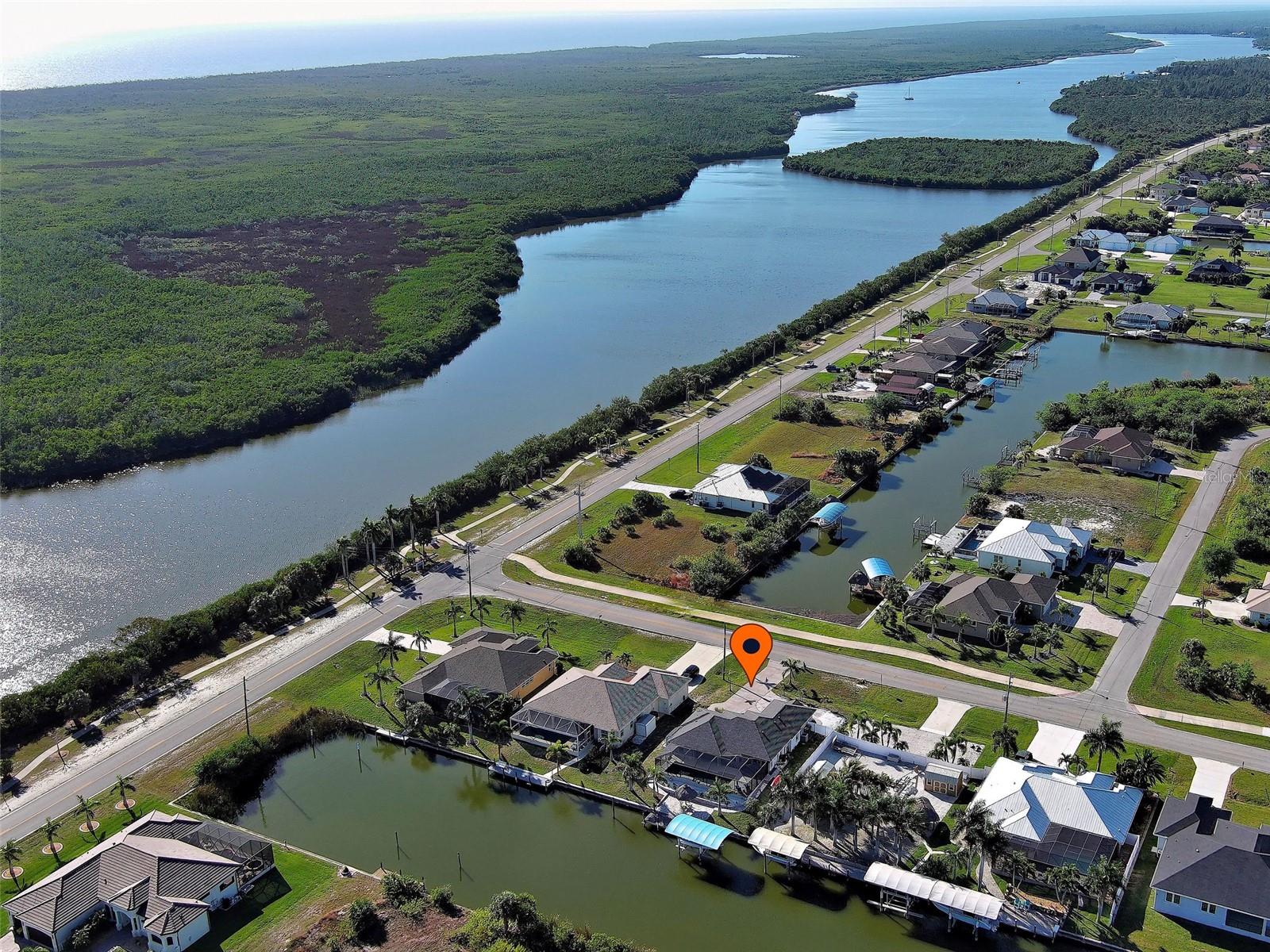 8577 CALUMET BLVD, PORT CHARLOTTE, FL, 33981