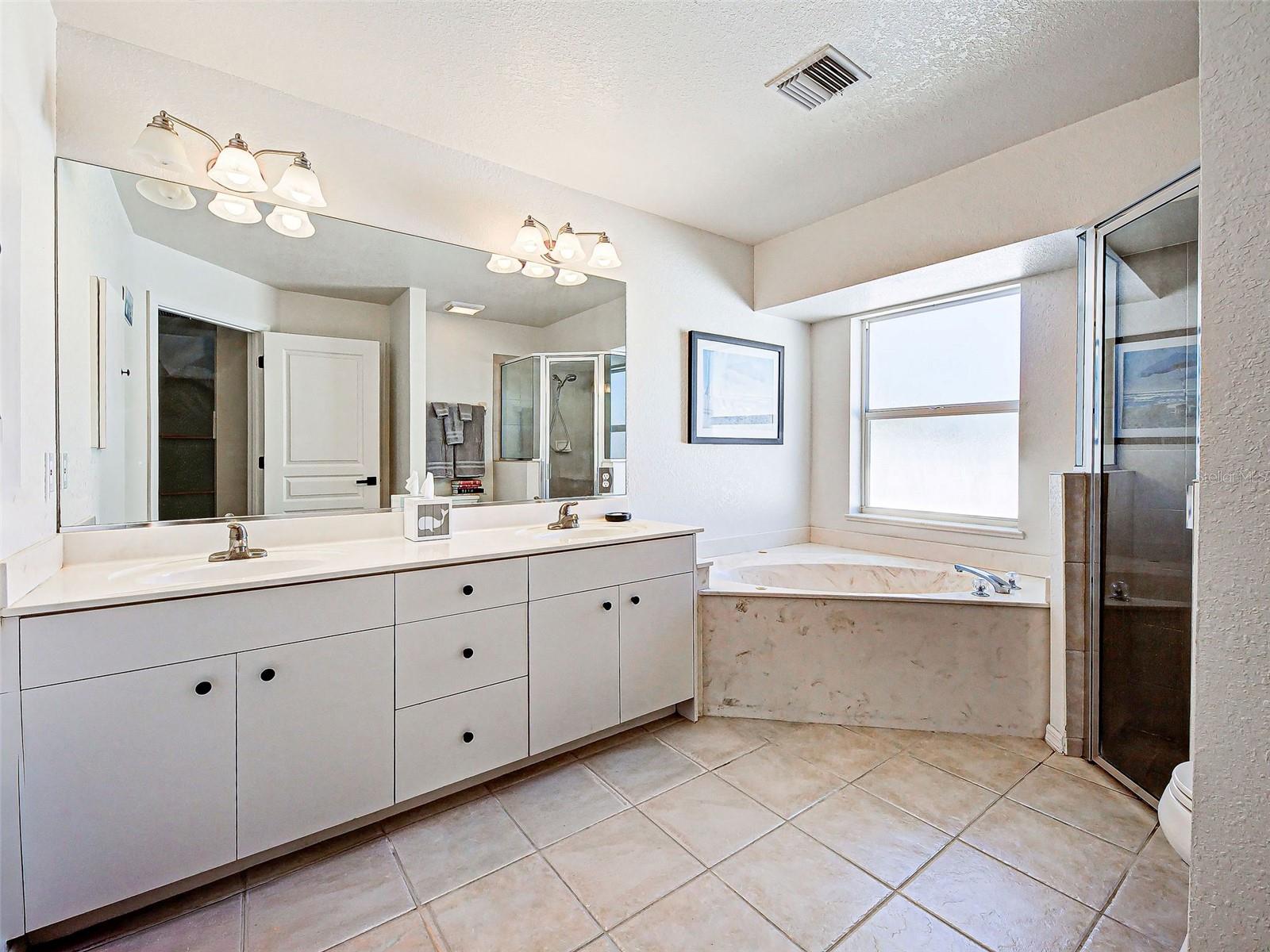 8577 CALUMET BLVD, PORT CHARLOTTE, FL, 33981