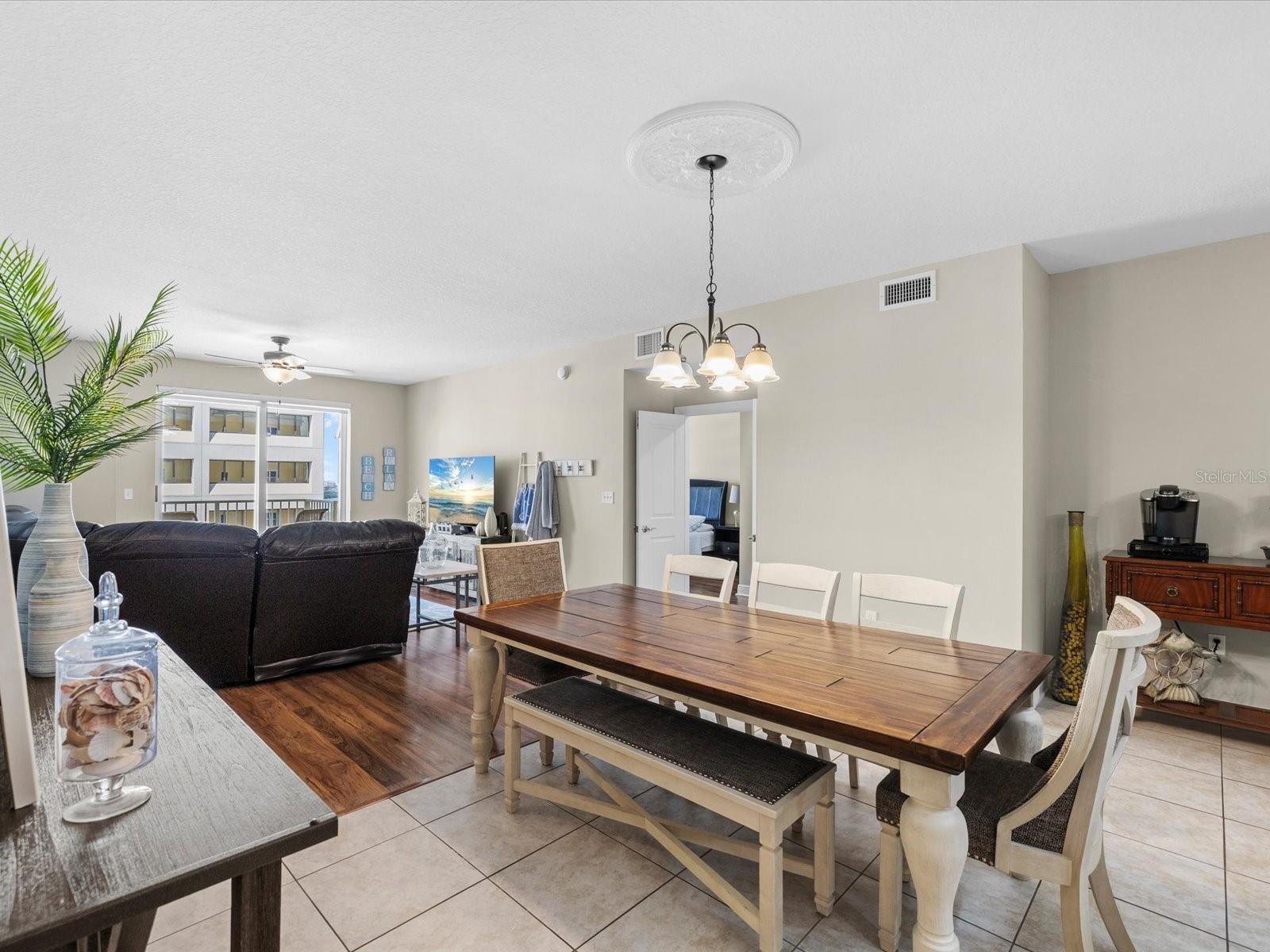 628 CLEVELAND ST #1104, CLEARWATER, FL, 33755