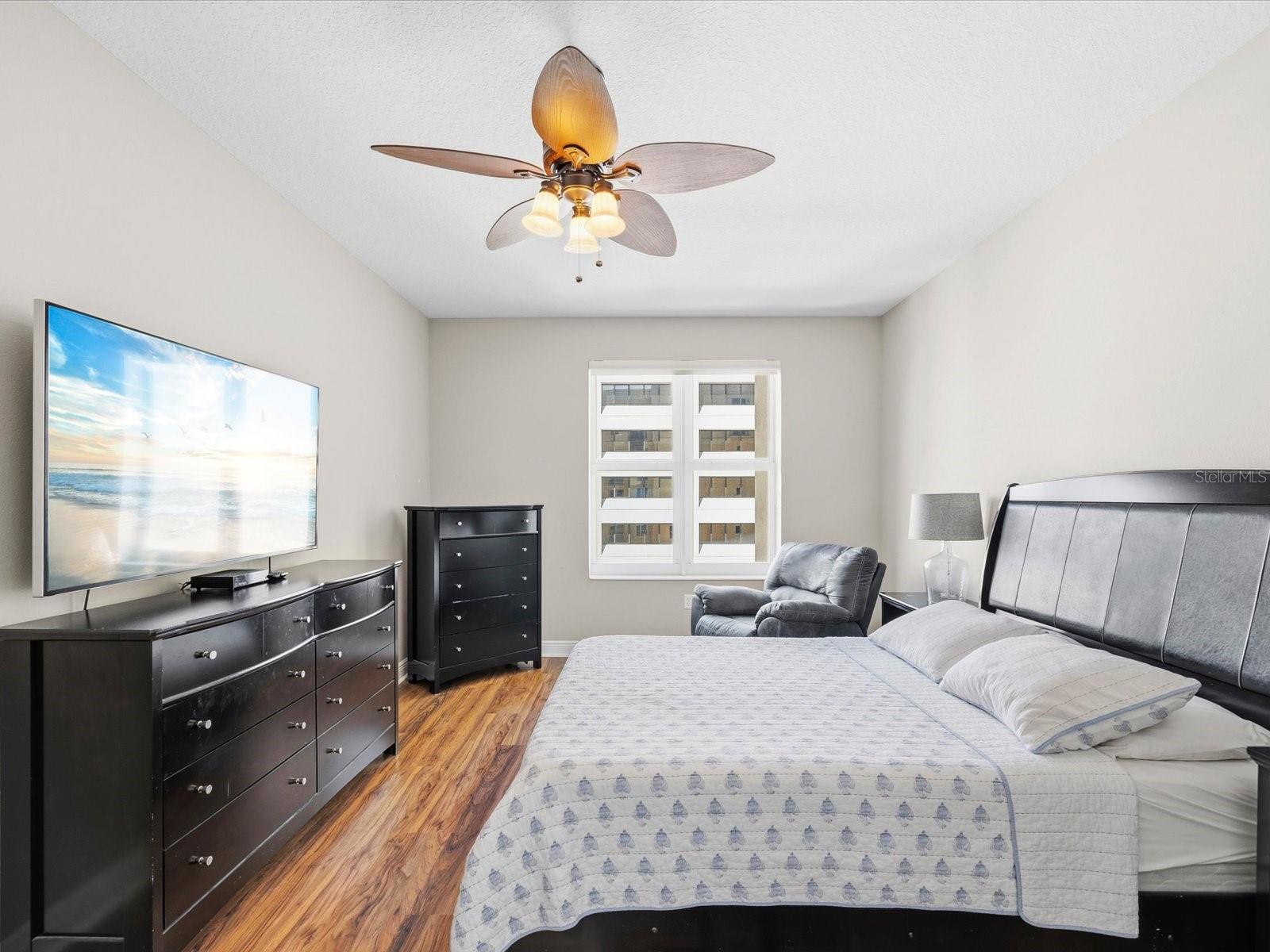 628 CLEVELAND ST #1104, CLEARWATER, FL, 33755