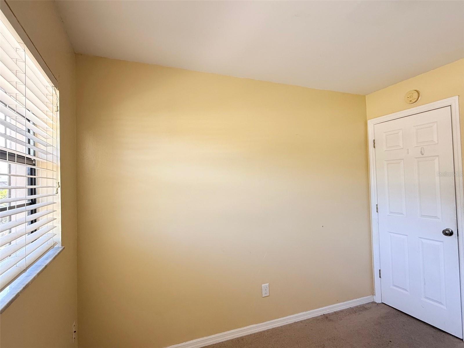 1219 JULIAN LANE DR, TAMPA, FL, 33619