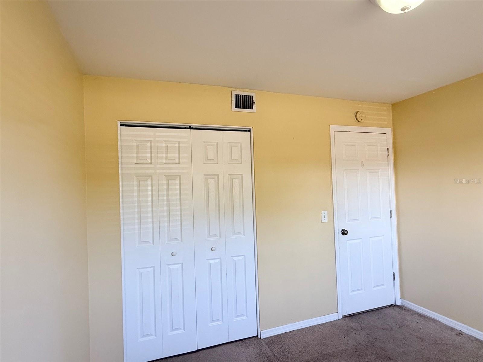 1219 JULIAN LANE DR, TAMPA, FL, 33619