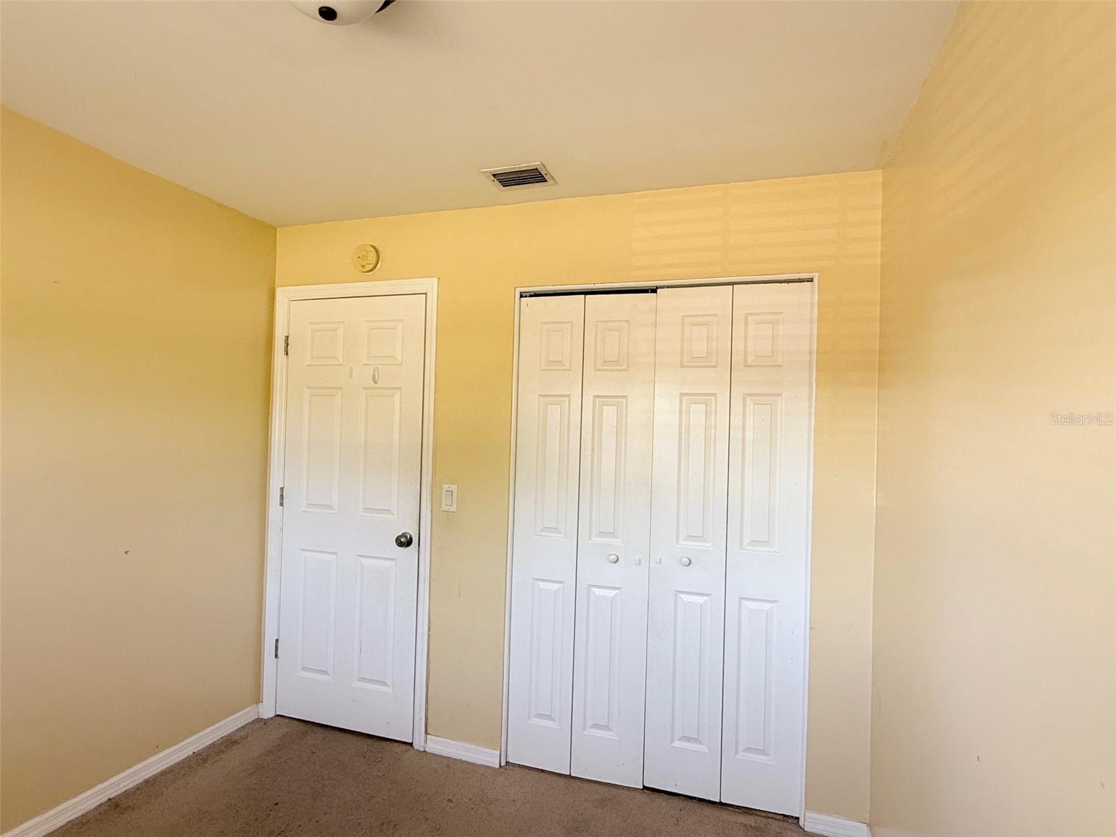 1219 JULIAN LANE DR, TAMPA, FL, 33619