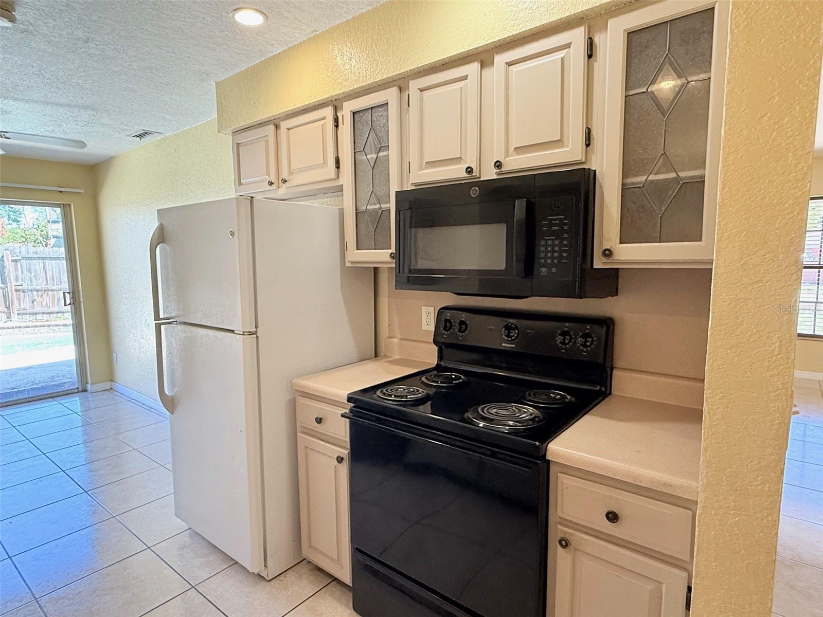 1219 JULIAN LANE DR, TAMPA, FL, 33619
