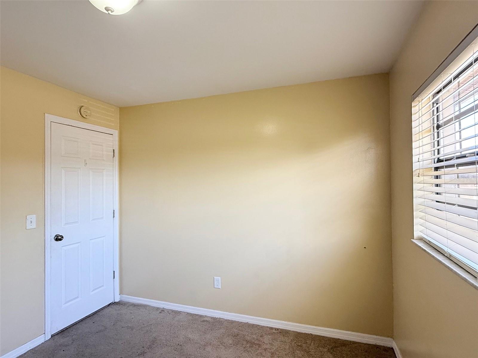 1219 JULIAN LANE DR, TAMPA, FL, 33619