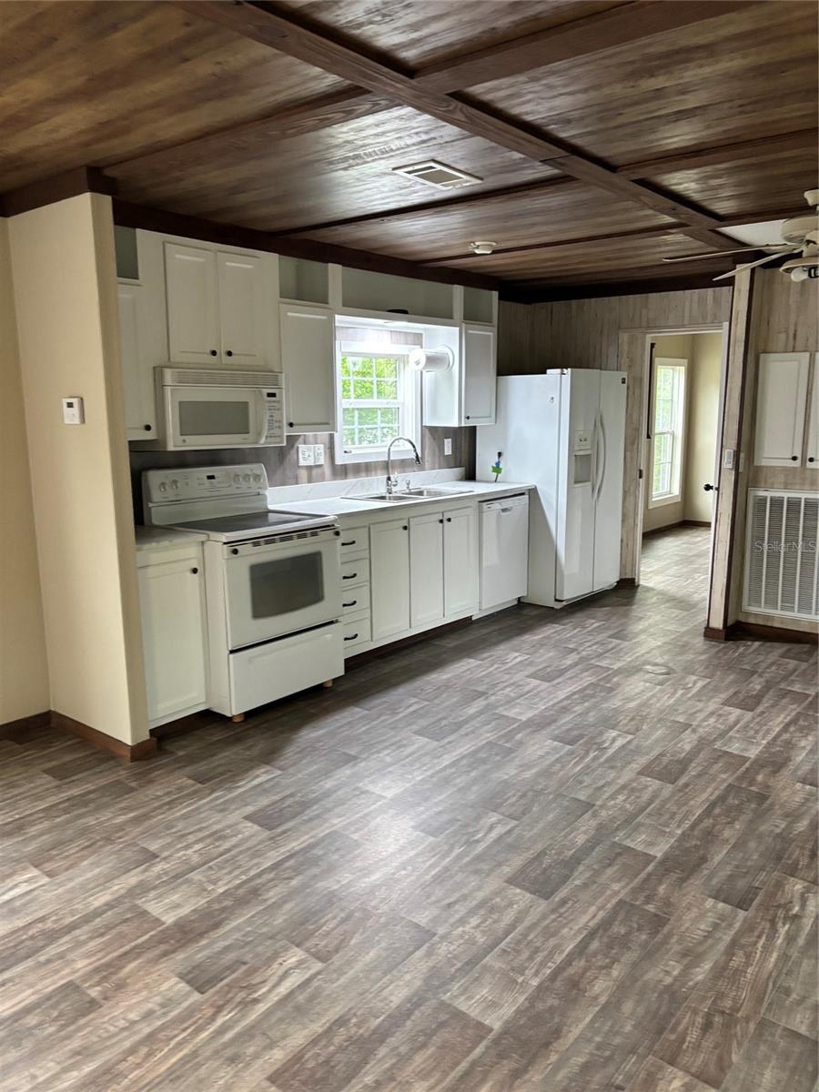 11511 NE 110TH TER, OXFORD, FL, 34484