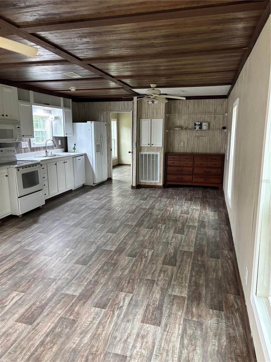 11511 NE 110TH TER, OXFORD, FL, 34484