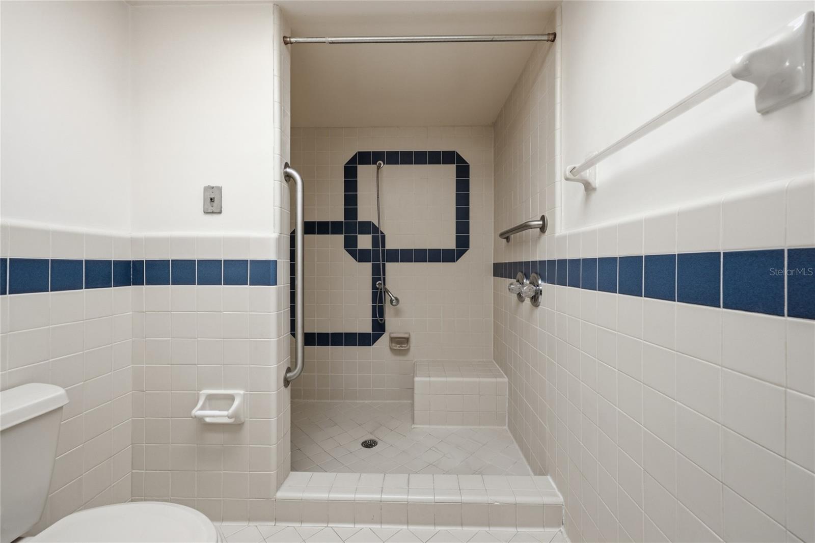 2408 NW 14TH PL, GAINESVILLE, FL, 32605