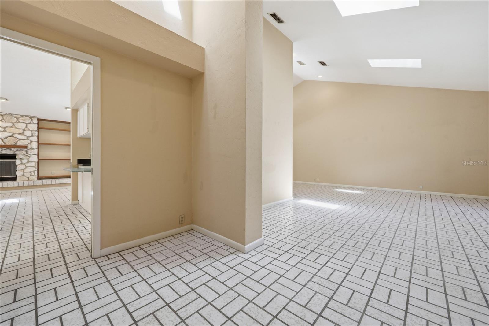 2408 NW 14TH PL, GAINESVILLE, FL, 32605