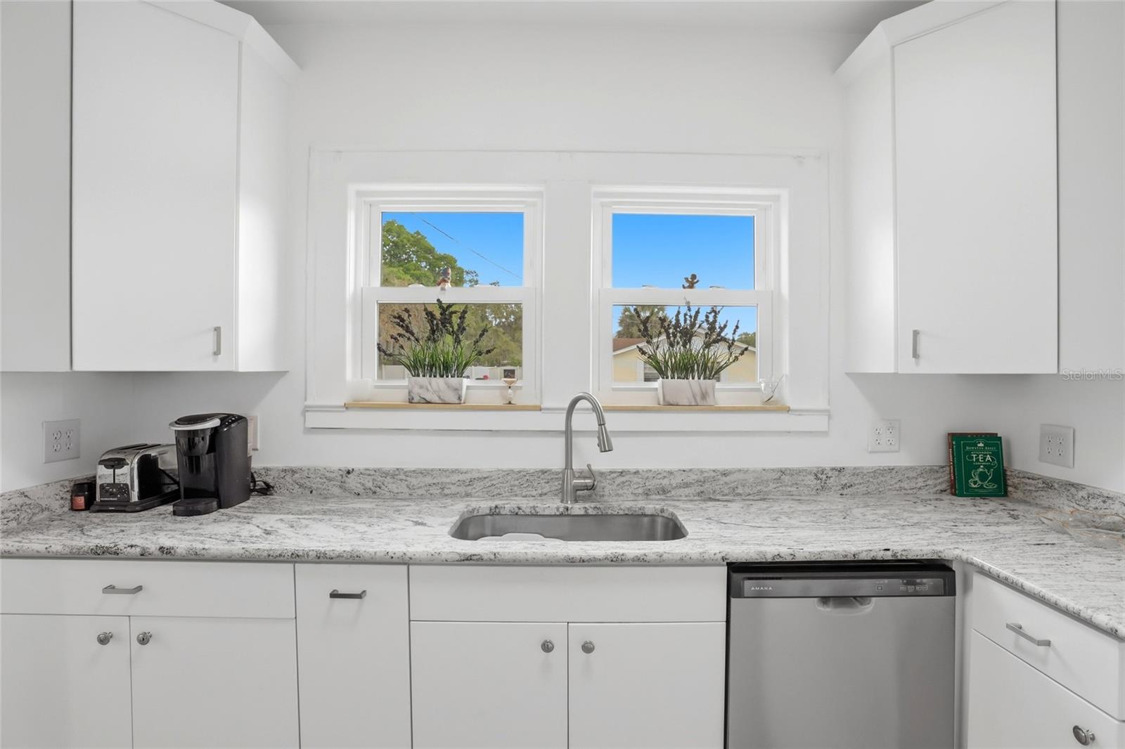 18 E ORANGE ST, DAVENPORT, FL, 33837