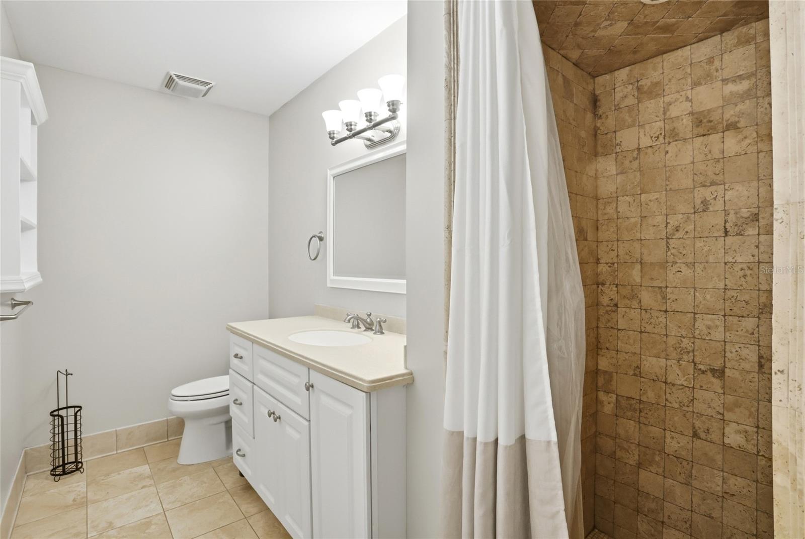22 LAKE LINK DR SE, WINTER HAVEN, FL, 33884