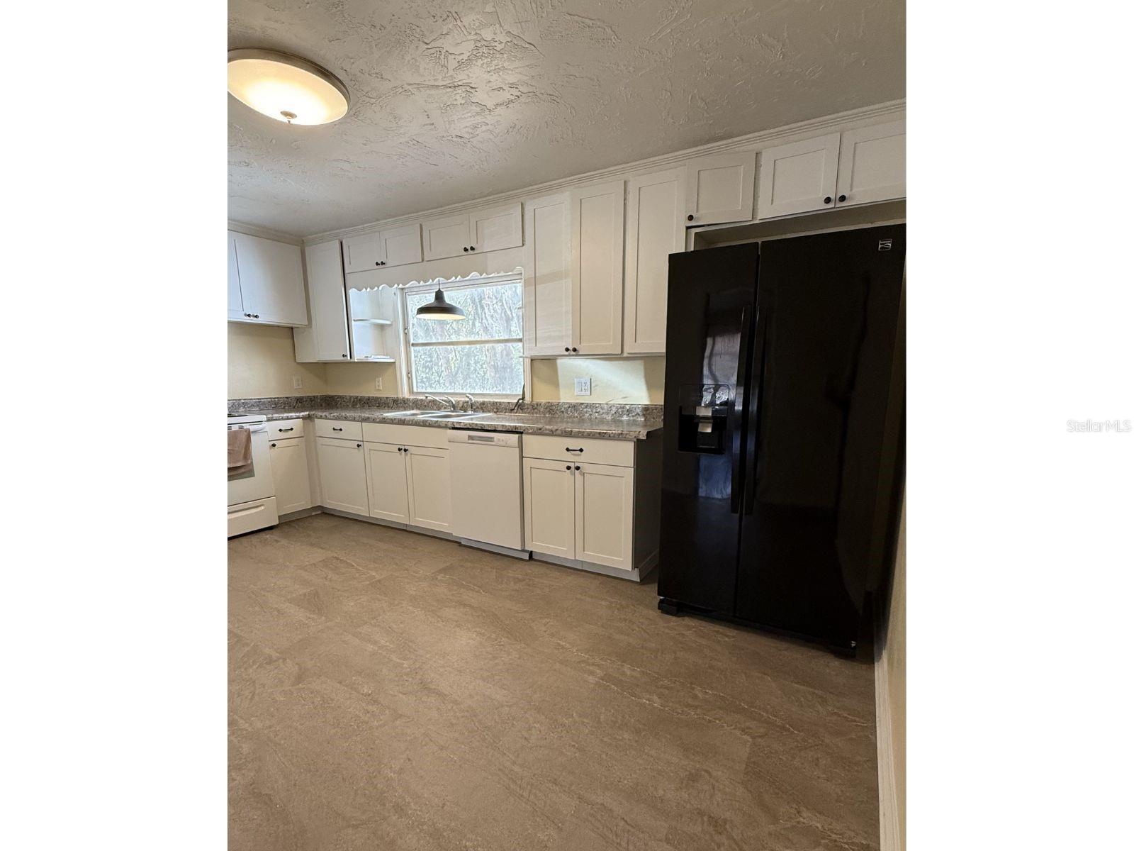 13725 10TH ST, DADE CITY, FL, 33525