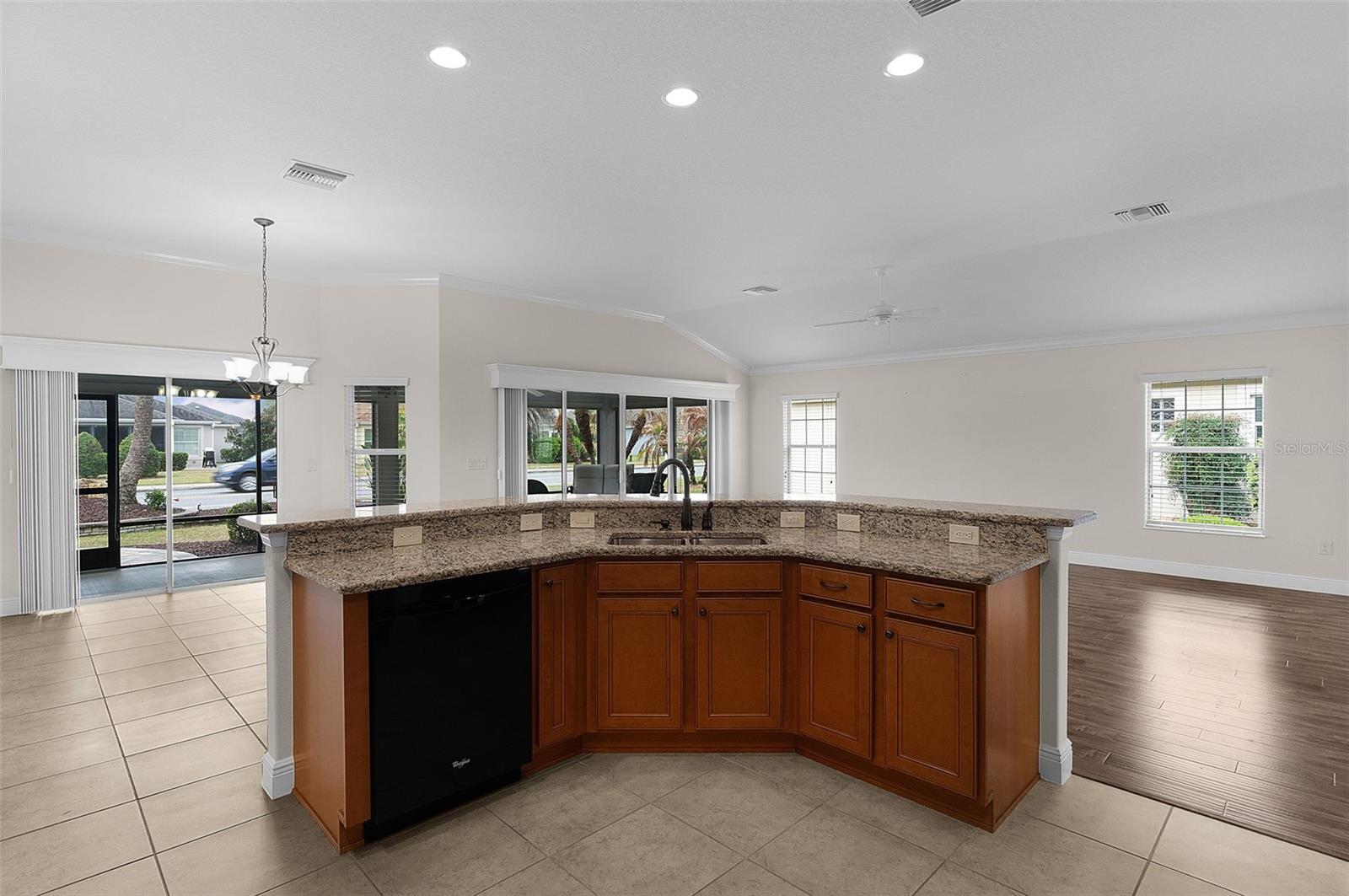 2028 GLENARDEN PATH, THE VILLAGES, FL, 32163