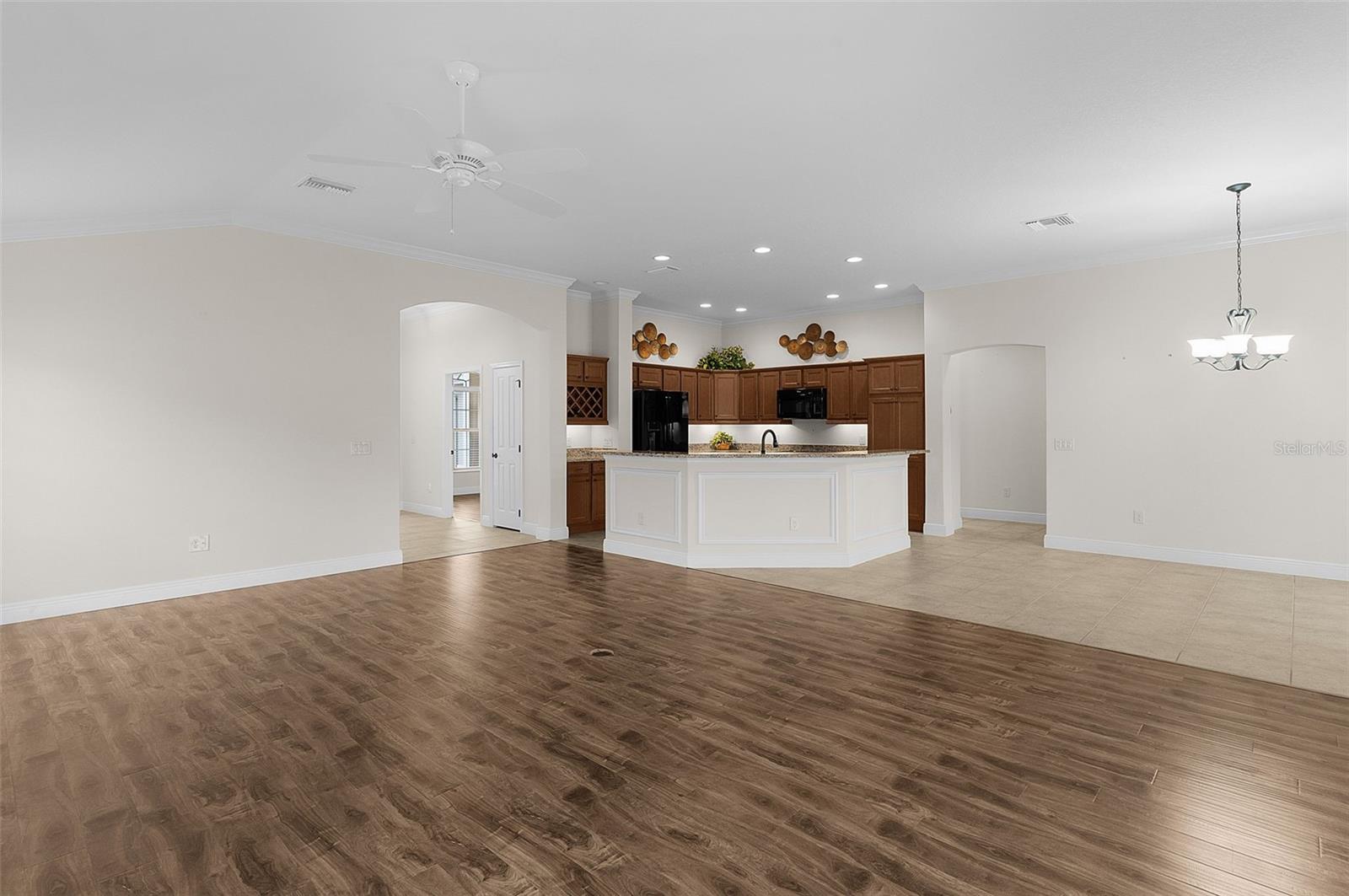 2028 GLENARDEN PATH, THE VILLAGES, FL, 32163