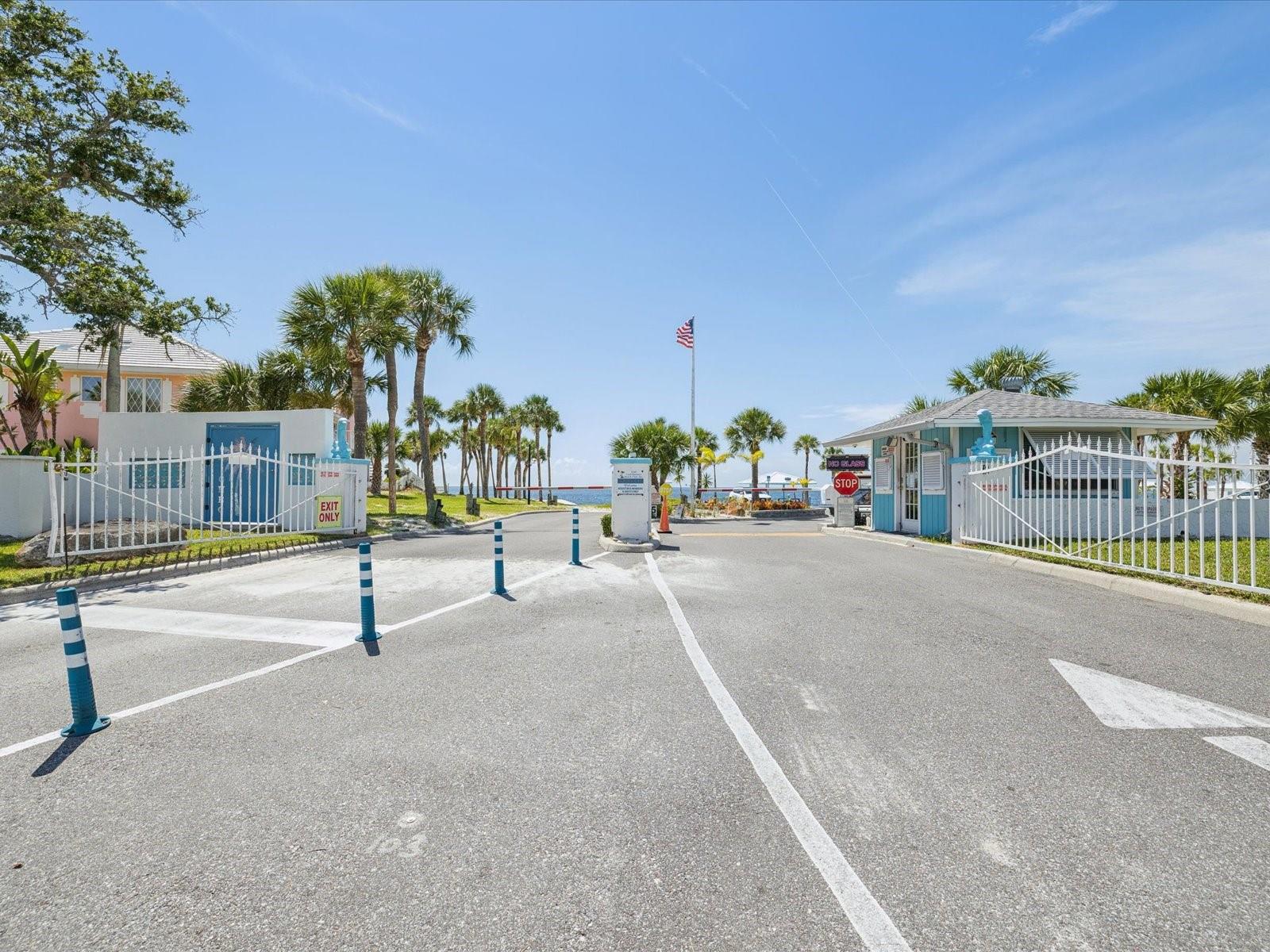 5135 GEMSTONE DR #103, NEW PORT RICHEY, FL, 34652