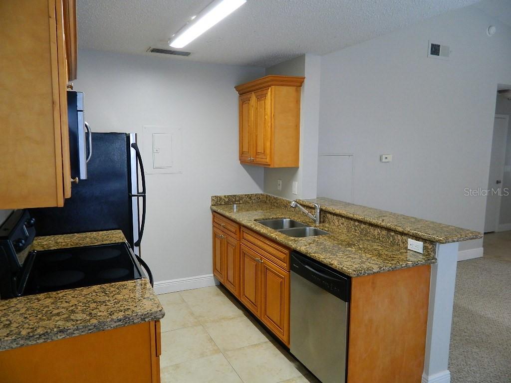2593 GRASSY POINT DR #205, LAKE MARY, FL, 32746