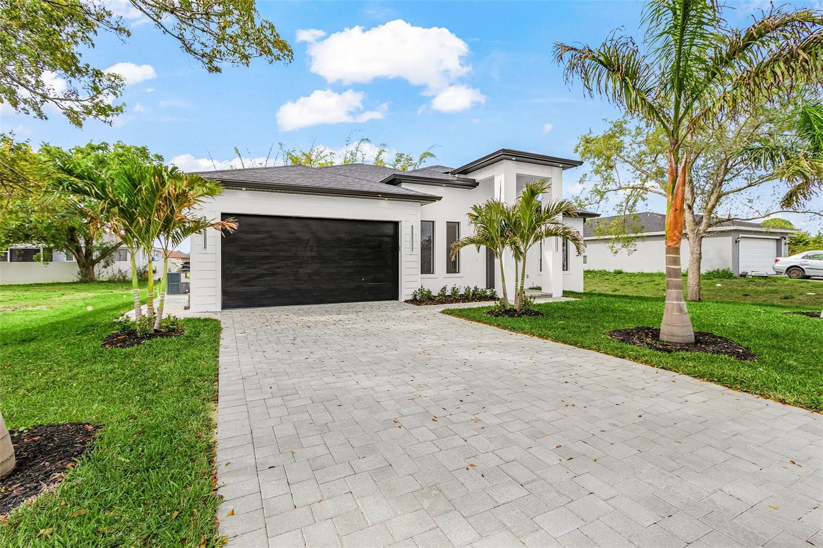 2903 10TH ST SW, LEHIGH ACRES, FL, 33976