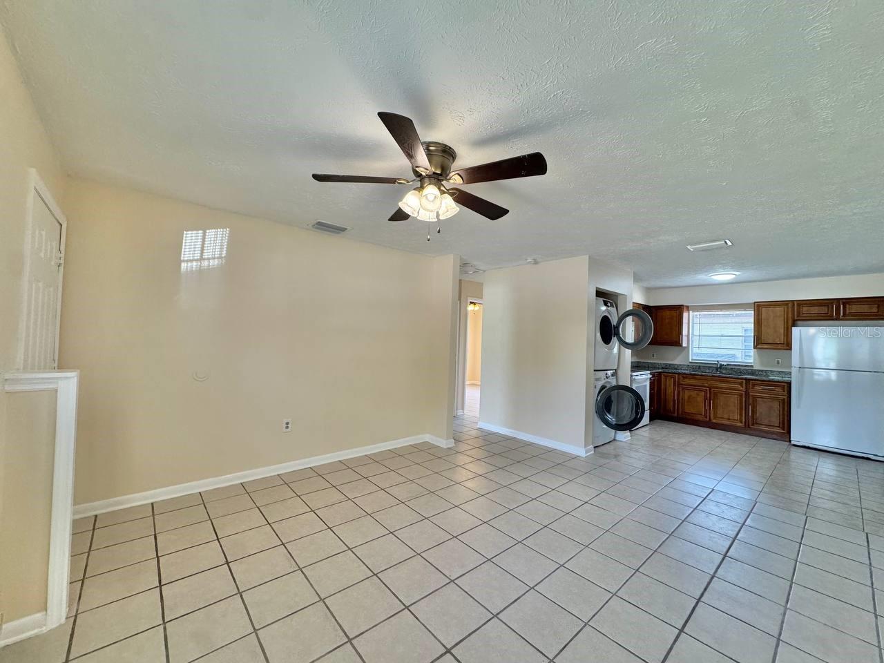 10015 N ASTER AVE #B, TAMPA, FL, 33612