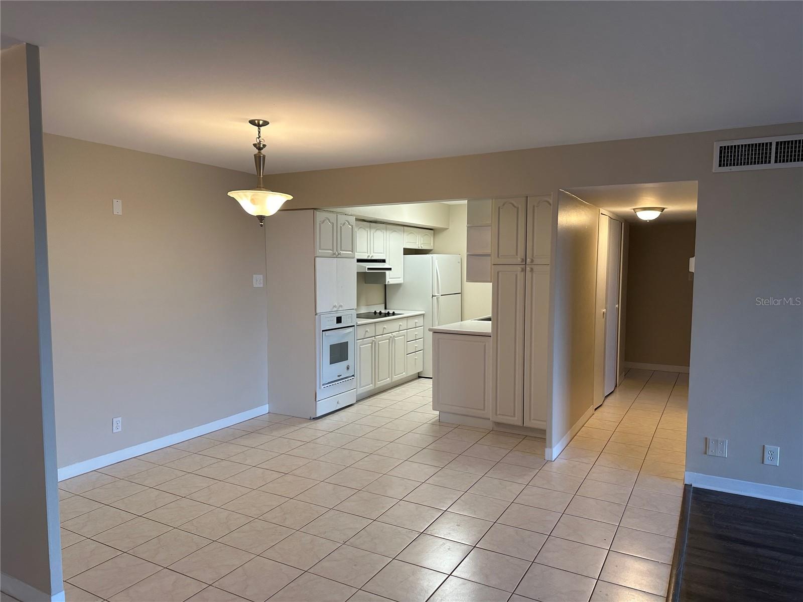 10355 PARADISE BLVD #414, TREASURE ISLAND, FL, 33706