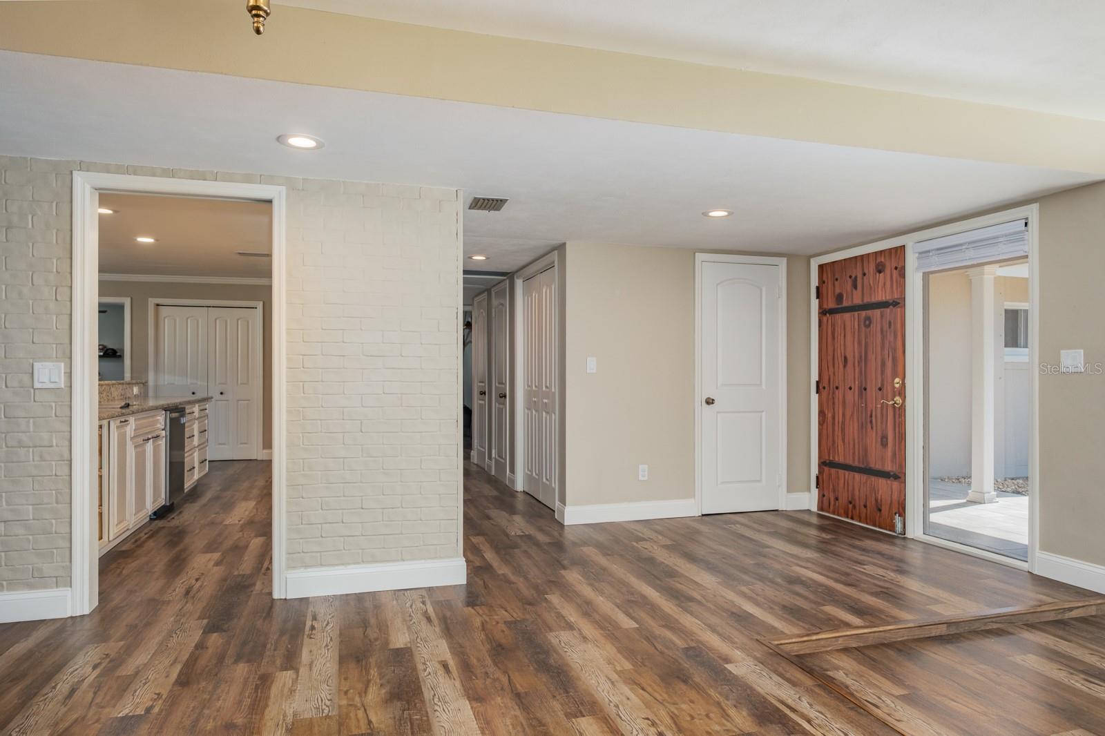 75 WOODCUTTER LN, PALM HARBOR, FL, 34683