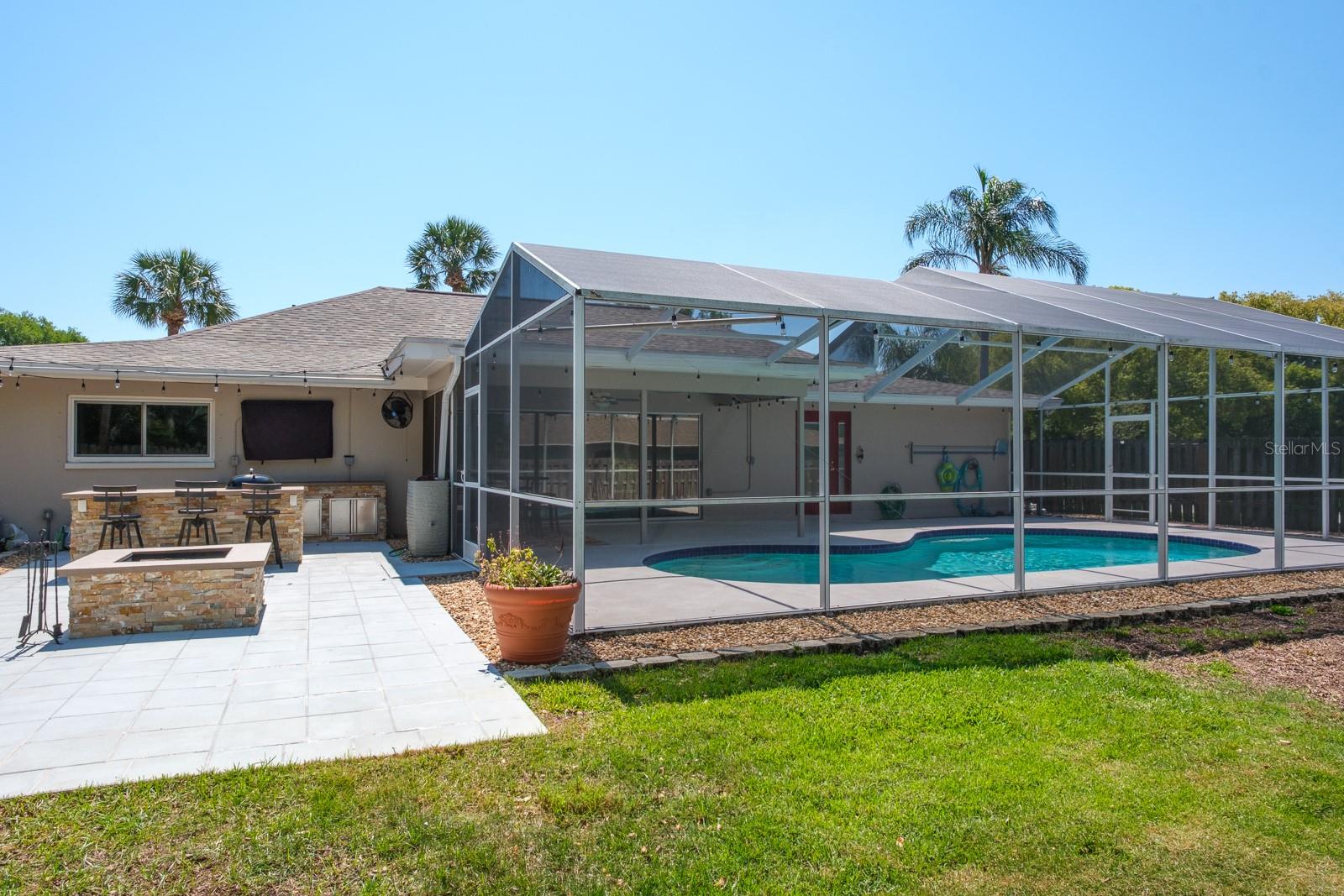 75 WOODCUTTER LN, PALM HARBOR, FL, 34683
